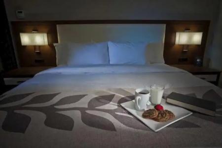 DoubleTree by Hilton South Bend - 58