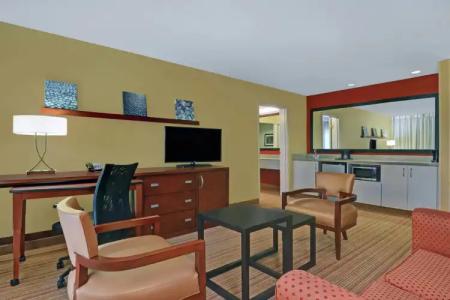 Courtyard Shreveport Airport - 6