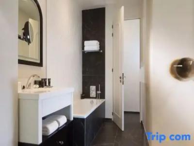 Le Narcisse Blanc - 43