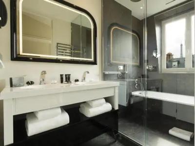 Le Narcisse Blanc - 90