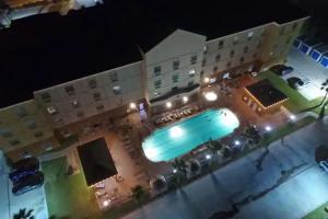 Holiday Inn Express Hotel and Suites South Padre Island, an IHG Hotel, South Padre