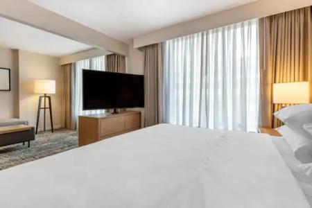 Sheraton Suites Old Town Alexandria - 97