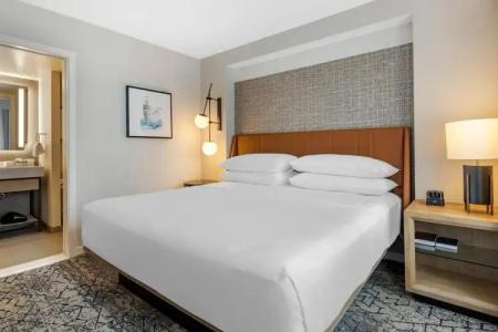 Sheraton Suites Old Town Alexandria - 79