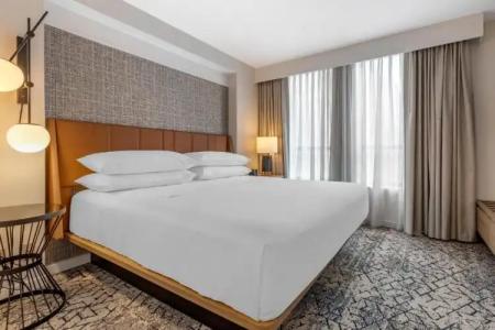 Sheraton Suites Old Town Alexandria - 158