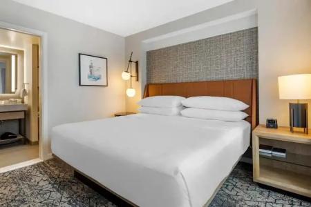 Sheraton Suites Old Town Alexandria - 155