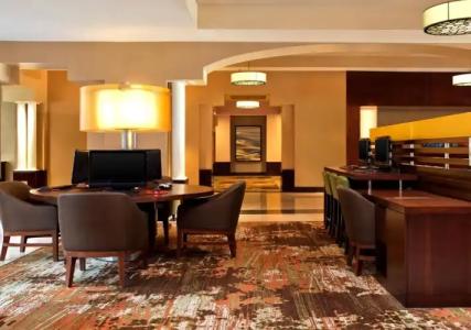 Sheraton Suites Old Town Alexandria - 11