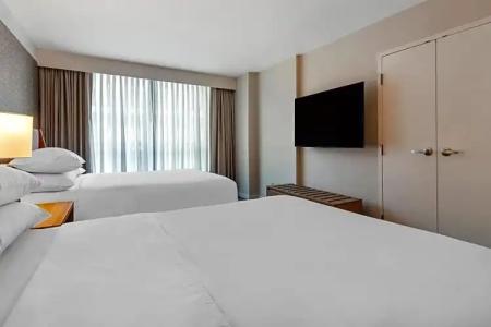 Sheraton Suites Old Town Alexandria - 150