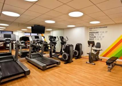 Sheraton Suites Old Town Alexandria - 4