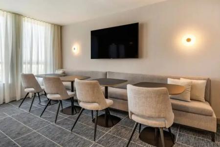 Sheraton Suites Old Town Alexandria - 95