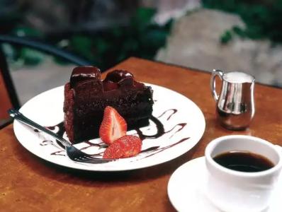 Embassy Suites by Hilton Alexandria Old Town - 13