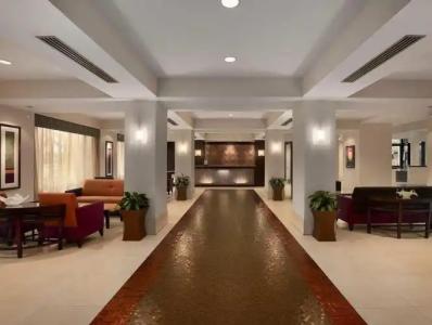 Embassy Suites by Hilton Alexandria Old Town - 17