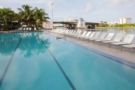 DoubleTree Resort Hollywood Beach - 41