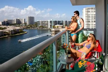 DoubleTree Resort Hollywood Beach - 33