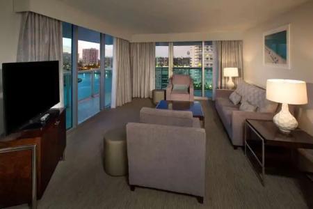 DoubleTree Resort Hollywood Beach - 2