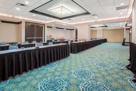 DoubleTree Resort Hollywood Beach - 19