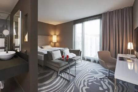 LÉGÈRE Bielefeld - 2