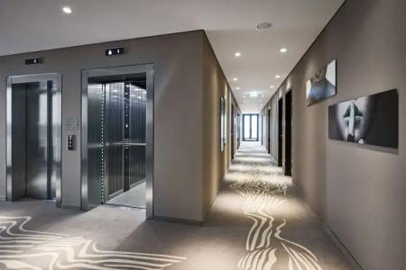 LÉGÈRE Bielefeld - 12