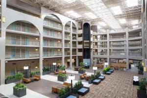 Embassy Suites by Hilton Seattle Bellevue, Bellevue