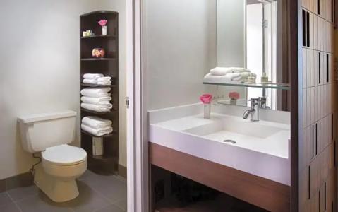 116, A Coast Bellevue - 55