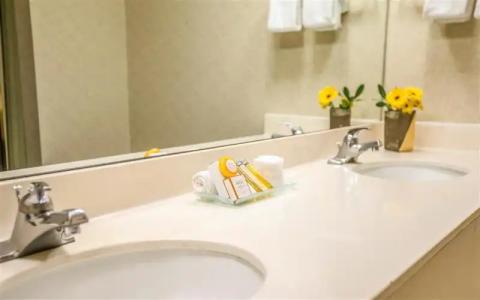 116, A Coast Bellevue - 8