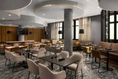 Courtyard by Marriott Seattle Bellevue/Downtown - 29