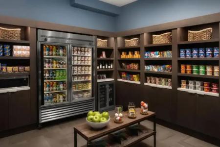 Courtyard by Marriott Seattle Bellevue/Downtown - 10