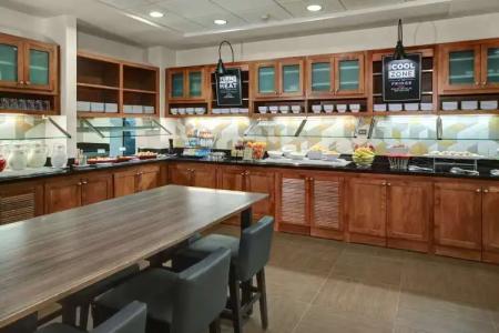 Hyatt Place Denver Airport - 25