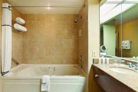 Horseshoe Bossier Casino & - 26