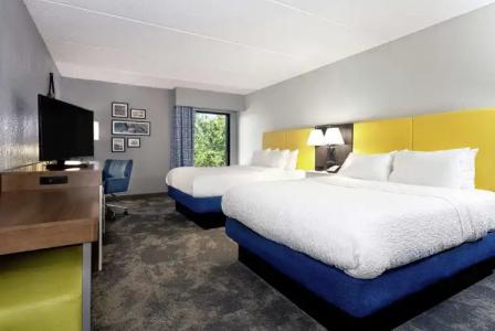 Hampton Inn Amelia Island - 42