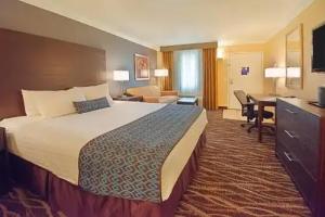 Hotel Tempe/Phoenix Airport InnSuites Hotel & Suites, Tempe