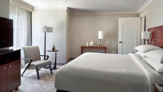 Atlanta Airport Marriott Gateway - 40