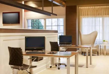 Sonesta Atlanta Airport South - 13