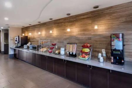 Best Western Plus Las Vegas South Henderson - 11