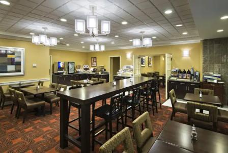Holiday Inn Express & Suites Boston - Cambridge, an IHG - 19