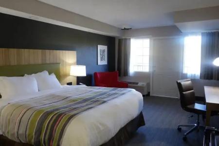 Country Inn & Suites by Radisson, Pigeon Forge South, TN - 13