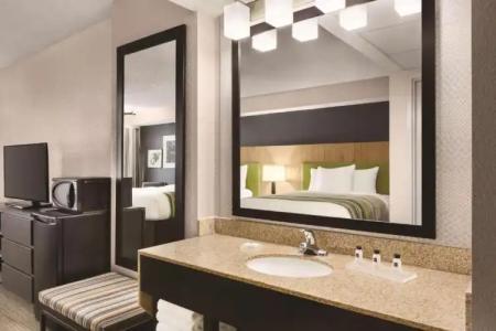 Country Inn & Suites by Radisson, Pigeon Forge South, TN - 55