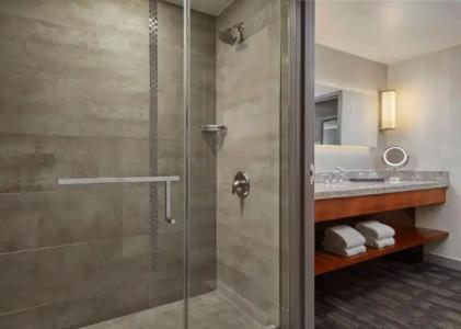 Loews Hollywood - 45