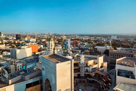 Loews Hollywood - 24