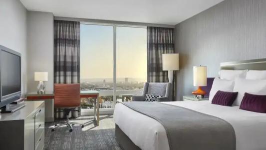 Loews Hollywood - 64