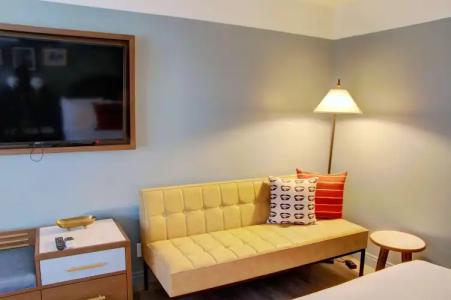 The Adler a Hollywood - 5