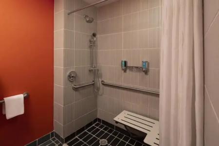 Aloft Birmingham Soho Square - 52