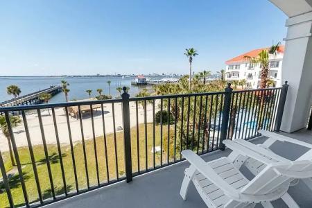 Harborside at Charleston Harbor Resort and Marina - 37