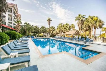 Harborside at Charleston Harbor Resort and Marina - 10