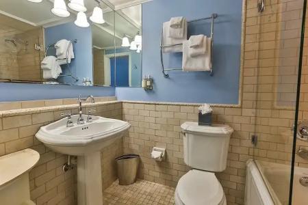 Harborside at Charleston Harbor Resort and Marina - 26