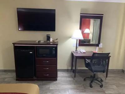 Mesa AZ Near Downtown & Sloan Park - 41