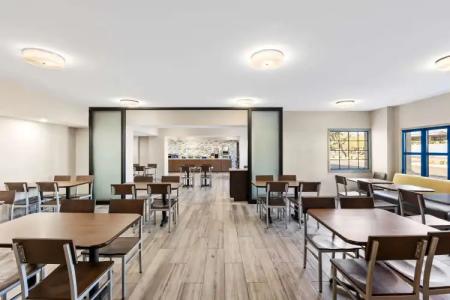 Days by Wyndham Mesa Near Phoenix - 13