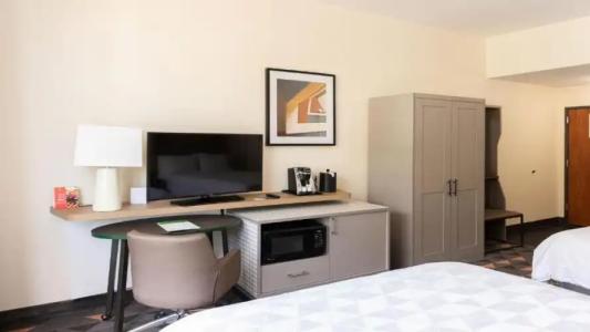 Holiday Inn Phoenix-Mesa Chandler by IHG - 29