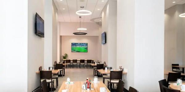 Holiday Inn Phoenix-Mesa Chandler by IHG - 10