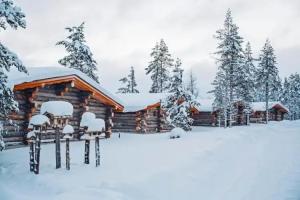 Kakslauttanen Arctic Resort - Igloos and Chalets, Saariselka