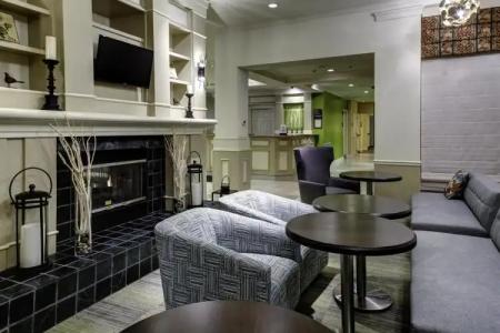 Hilton Garden Inn Overland Park - 17